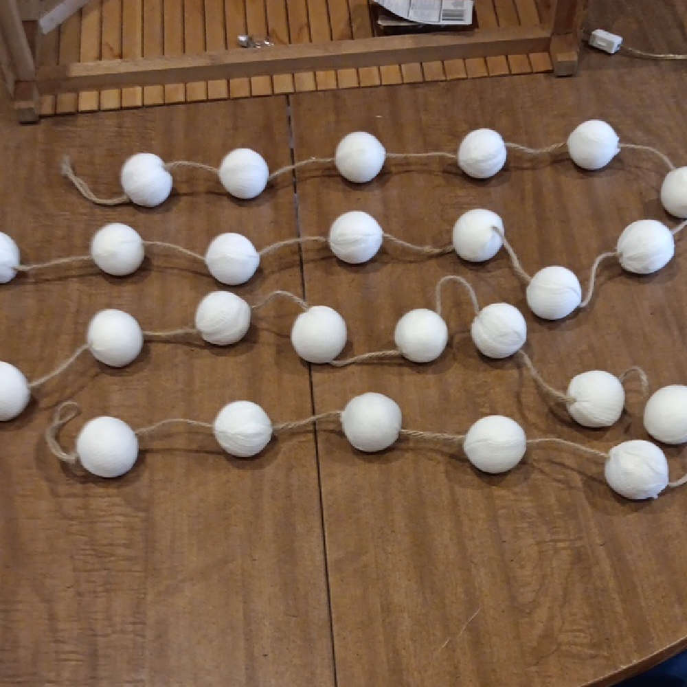 White Holiday String Snowball Garland